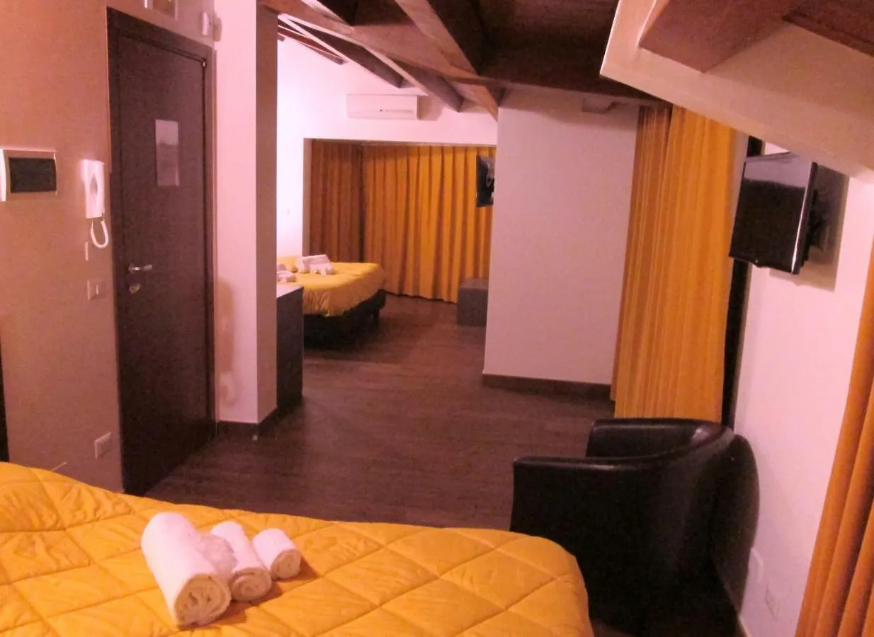 B&B Elisir Gela 3*,